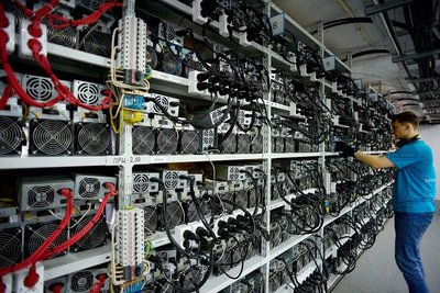 Mining farm with advanced cooling systems
